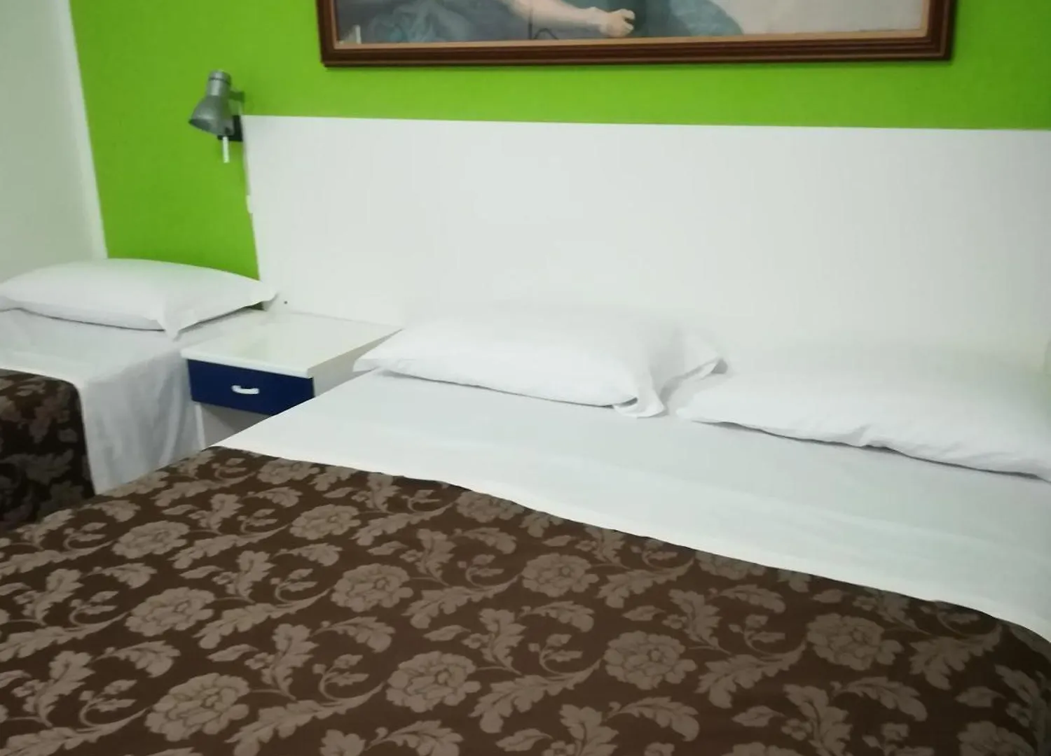 Hotel Giardino del Sole Savona 0*,  Italia