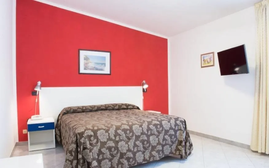 Hotel Giardino del Sole Savona 0*,  Italia